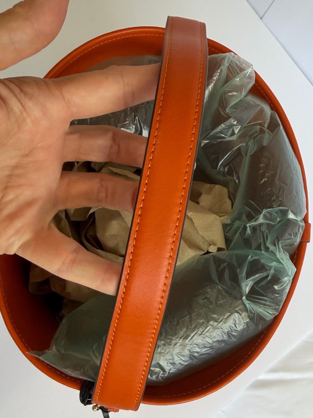COACH 2024 Halloween Pumpkin Trick or Treat Bucket Bag Gold Glitter NWT CW533 - Picture 8 of 12
